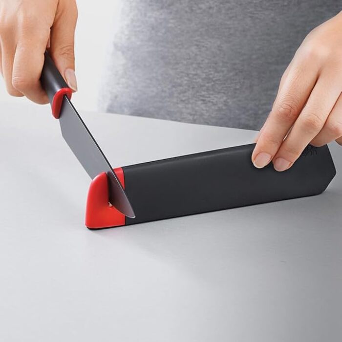 Набор ножей кухонных 2 шт Slice&Sharpen Joseph Joseph