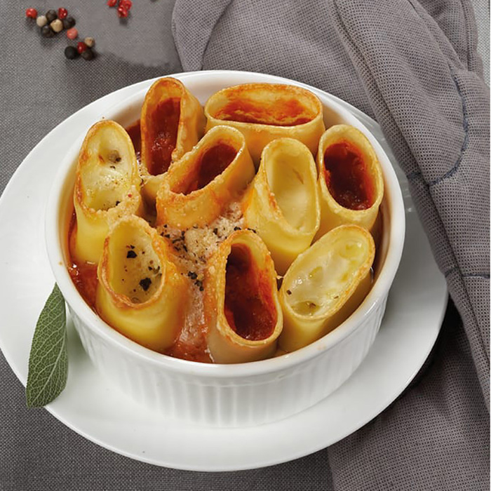 Форма для випічки Maxwell & Williams WHITE BASICS KITCHEN порцелянаова, кругла, 10 х 6,5 см