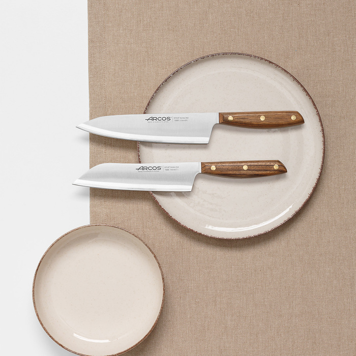 166800 Ніж кухарський 210 мм серія 'Nordika'