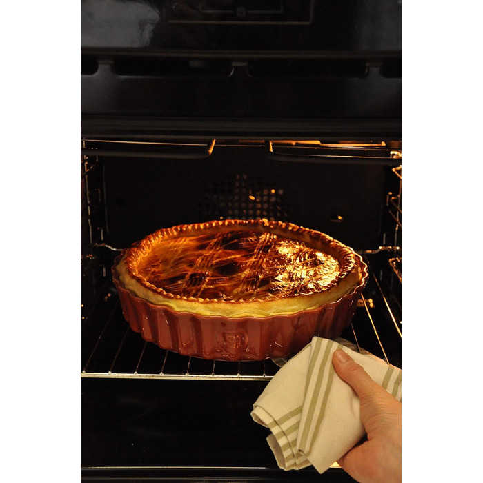 Форма для випікання торта кругла 24 см кремова Emile Henry