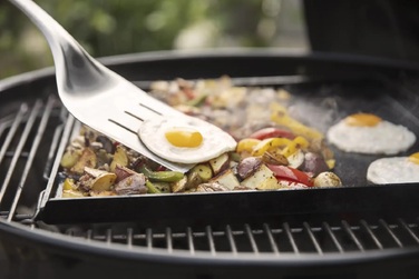 Угольный гриль Weber Master-Touch E-6755 67 см черный 1500230 Код: 011769