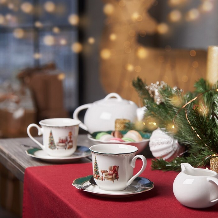 Набір з 2-х кухлів Fissman 250 мл CHRISTMAS EVE з блюдцями порцеляна (13760)