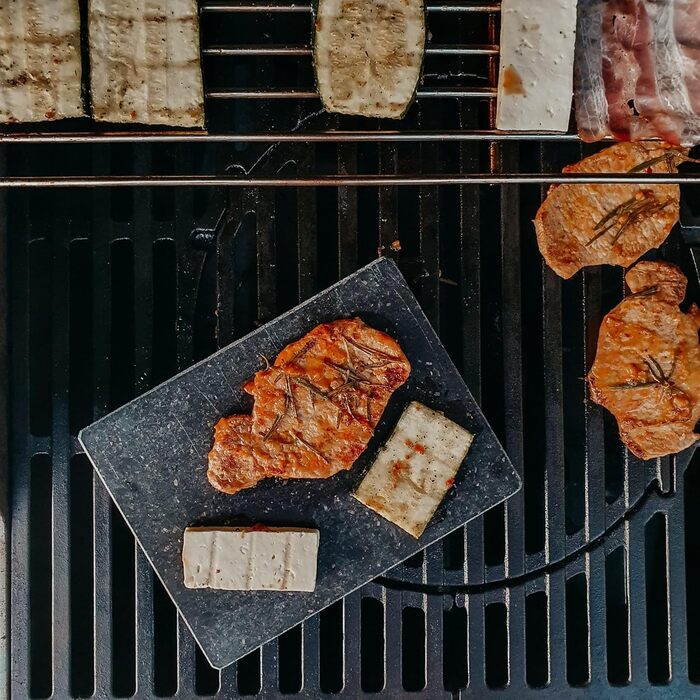 Дошка сервірувальна для стейку з вулканічного каменю 39 х 29 см CAWI