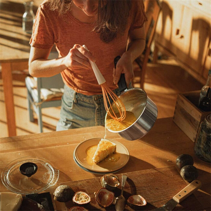 Ківш з кришкою Fiskars Functional Form 1,5 л (1072315)