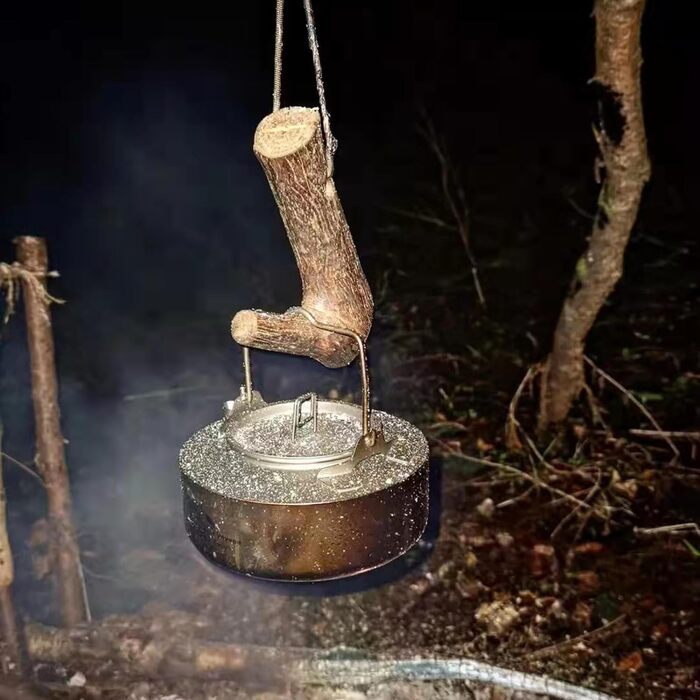 Титановий чайник для кемпінгу 700 мл. зі складною ручкою iBasingo