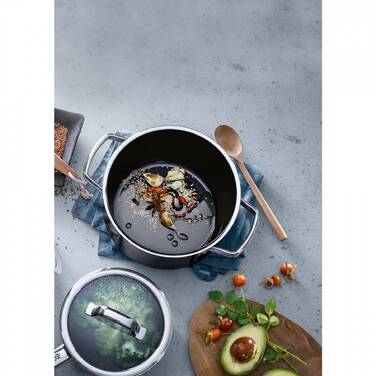 Каструля 20 см Black Fusiontec WMF