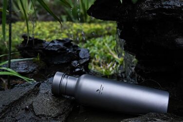 Титанова пляшка для води з титановою кришкою для кемпінгу 750 мл. Boundless Voyage