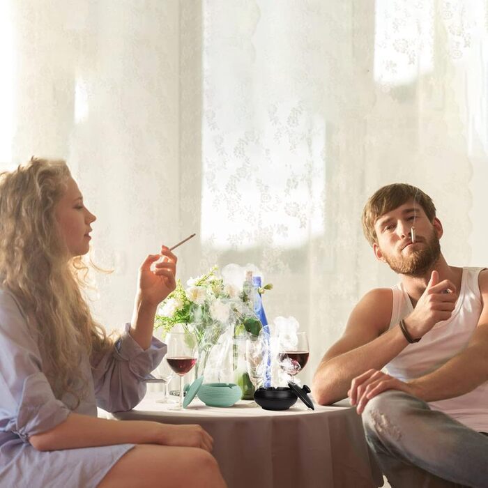 Попільничка з кришкою чорна Nuts OT nuts