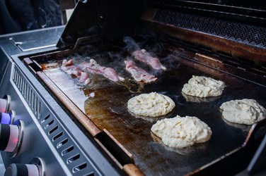 Планча з нержавіючої сталі для газових грилів Napoleon Rogue 525/Prestige/Pro/700 Series 56094 Код: 013230