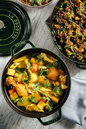 Кокот круглий 28 см, зелений базилік Staub