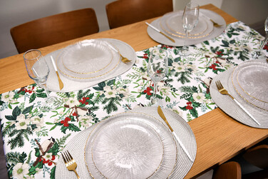 ARDESTO Ранер Happy Holidays 40х140см, 90% поліестер, 10% бавовна, зелений гостролист