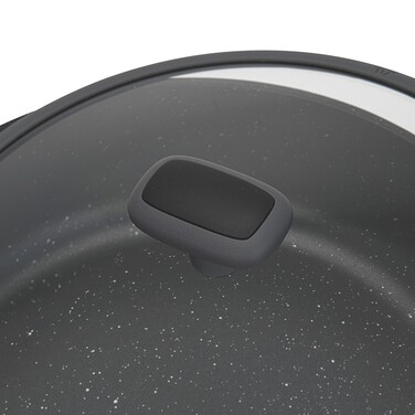 Сотейник Fissman 28x8 см/4,3 л TITANIUM PRO со стеклянной крышкой литой алюминий с антипригарным покрытием (14586)