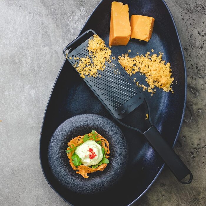 Терка 30 см мелкая, черная Black Sheep Microplane