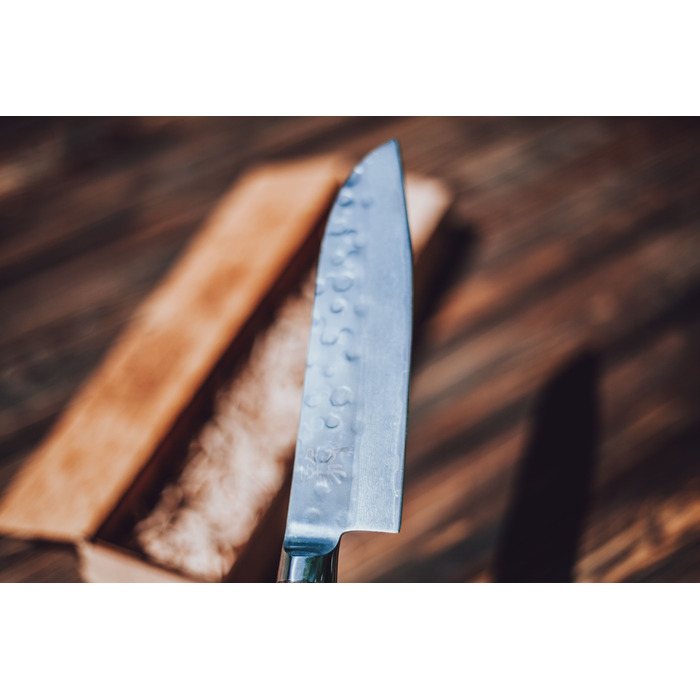 Ніж із дамаської сталі 17 см Santoku professional GRILLI