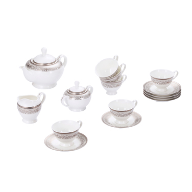 GIPFEL Сервіз чайний ARGENTO на 6 персон з 15 предметів: чашка 200мл, 6шт., блюдце 16см, 6шт., чайник заварювальний, 1200мл, 1шт., молочник, 1 шт., цукорниця, 1 шт. Колір: білий із сріблястим кантом. Матеріал: преміальна порцеляна. 40989 GIPFEL