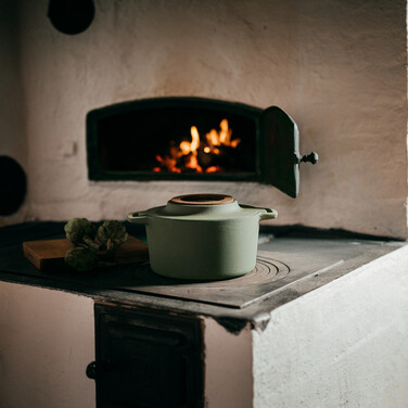 Каструля чавунна Fiskars Norden 4л колір кропива (1071128)