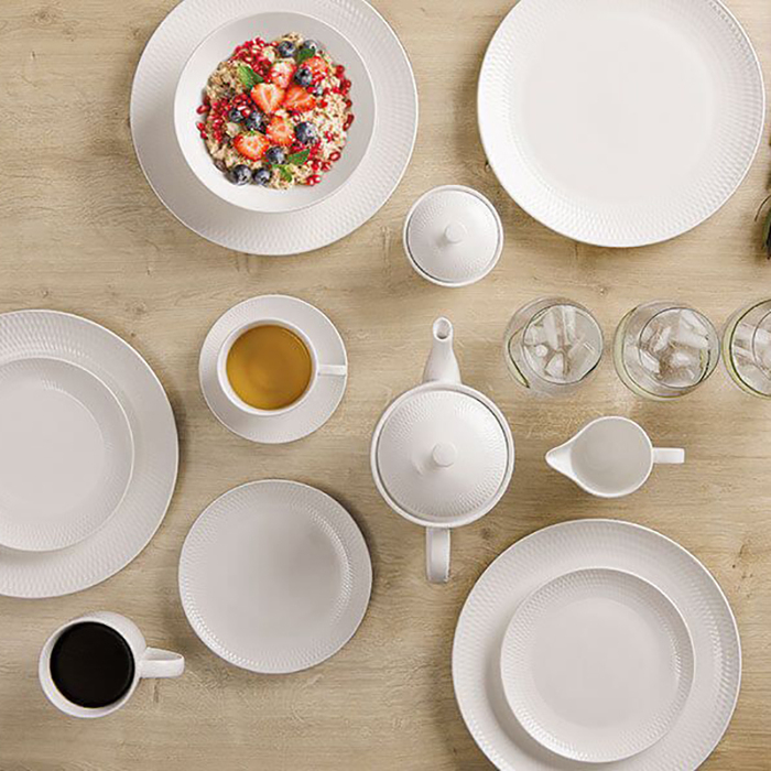 Тарелка обеденная Maxwell Williams DIAMONDS ROUND фарфоровая, диам. 23 см