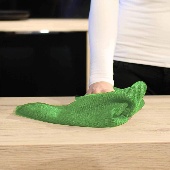 Засіб для чищення матових кухонних поверхонь 500 мл з серветкою з мікрофібри HOTREGA