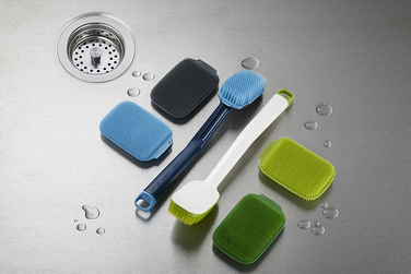 Щітка з ручкою і скрубер, 2 предмета, білий / зелений CleanTech Joseph Joseph