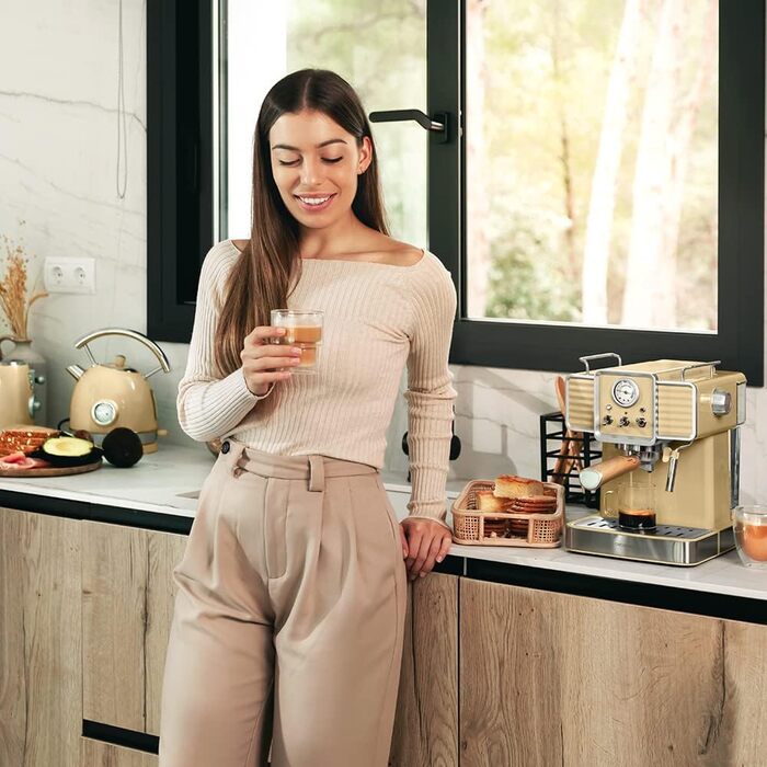 Кавомашина 1350 Вт, 20 бар Power Espresso 20 Tradizionale Light Yellow Cecotec