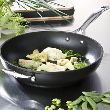 Сковорода з допоміжною ручкою глибока 31,1 см Чорна Le Creuset