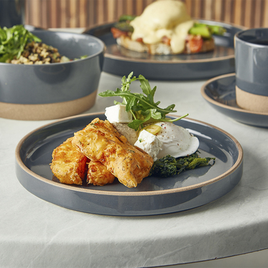 Тарілка презентаційна 20*2.5 см із низьким вертикальним бортом, Kava Dark Grey Stoneware, GenWare