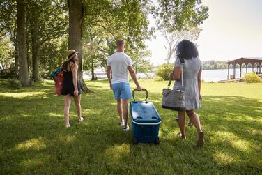 Великий термобокс для кемпінгу 94 л Coleman