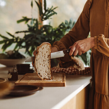 Ніж для хліба Fiskars Folken FSC 21 см (1075695)