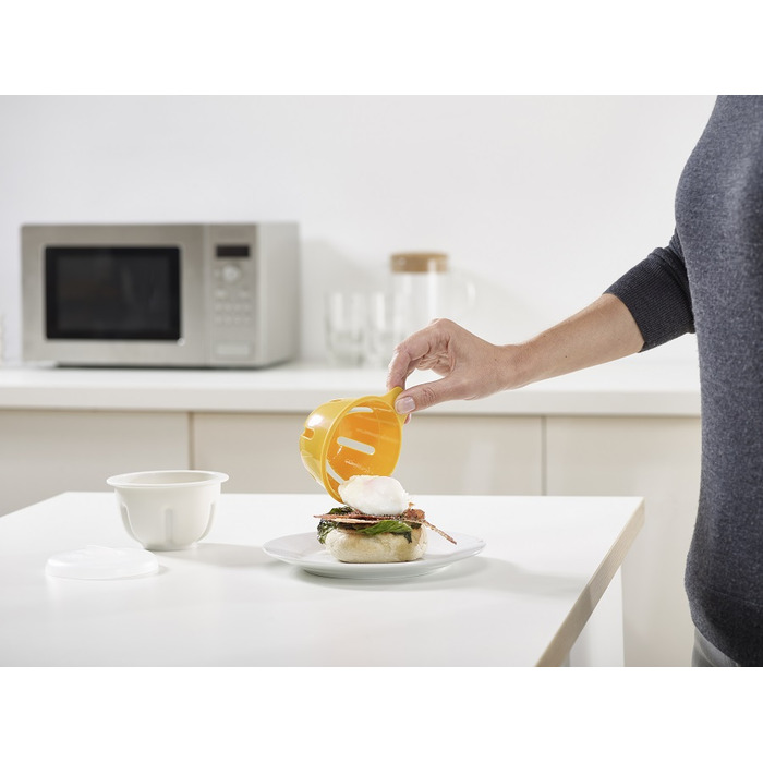 Форма для приготування яєць пашот в мікрохвильовій печі M-Poach Joseph Joseph