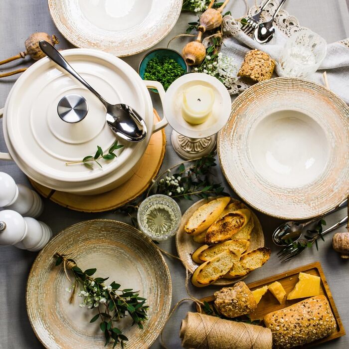 Чавунна жаровня 3,5 л з кришкою 24 см, біла GRAND FEU