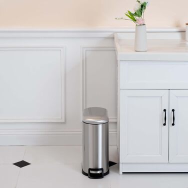 Сміттєвий бак 10 л Amazon Basics