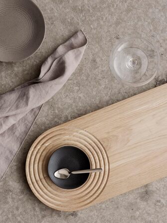 Дошка сервірувальна та обробна 45 x 20 см, дерево дуба Zen Blomus