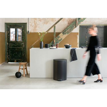 Сміттєвий бак з педаллю 40 л Brabantia