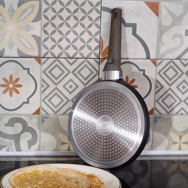 Сковорідка для млинців Fissman MELANI 22 см алюміній з антипригарним покриттям (4248)