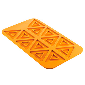 TRIANGOLO 2.0 Форма из резины