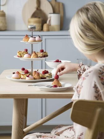 Підставка для торта триярусна 28 см, біла Hammershøi Kähler