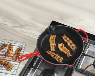 Чавунна сковорода LE CREUSET Signature, кругла, Ø Для всіх типів плит, вкл. підходить для індукції, 1,93 кг, гранатовий, 20182239490422 (вишнево-червоний, 16 см)