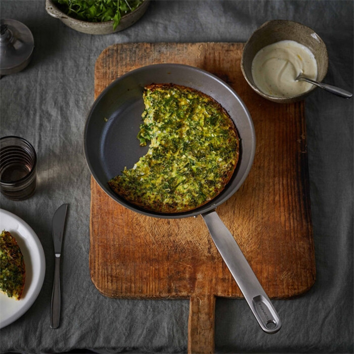 Сковорода Fiskars All Steel матовая 24 см (1064743)