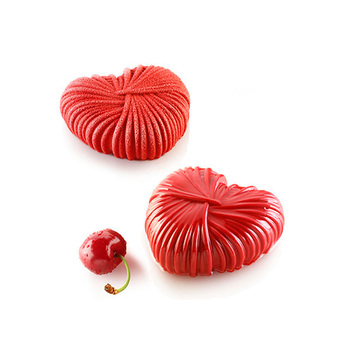 LOVELY 110 Форма силіконова 'cердечко' 82x77 h 31 мм (110 мл x 6 )+ каттер