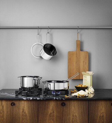 Cковорода 24 см Stainless steel Eva Solo