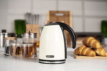 ARDESTO Електрочайник EEKL-F340BG 1.7л/2200Вт/strix контроль/нерж. сталь/бежевий