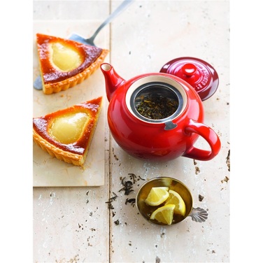 Чайник для заварювання класичний 1,3 л, вишневий Le Creuset