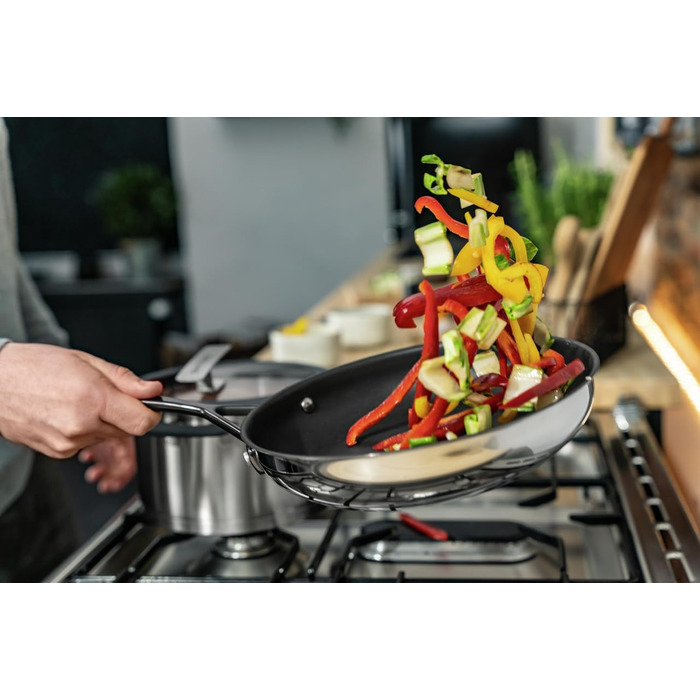 Набір каструль з нержавіючої сталі, 9 предметів чорний Bellasera Zwilling