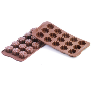 SCG08 Форма  силіконова для шоколаду 'квітка' 30х30х15,5 мм