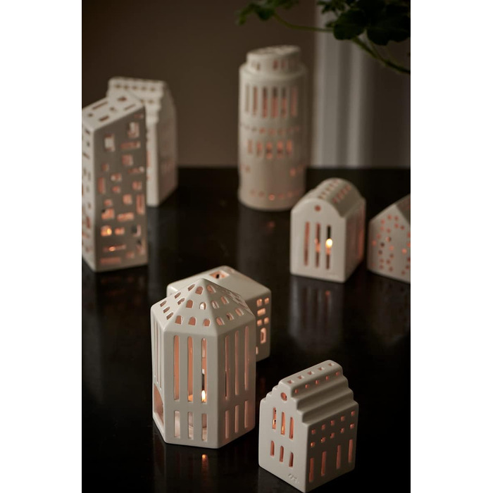 Свічник-будиночок для чайних свічок 17 см білий Lichthaus Manor Urbania Kähler