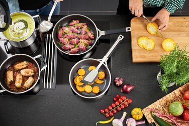 Сковорода сервірувальна 24 см з антипригарним покриттям ProCeraPlus Silence Pro Rosle