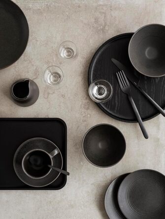 Піднос сервірувальний 25 см, чорний Oku Blomus