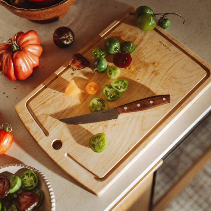 Нож для томатов Fiskars Folken FSC 12 см (1075692)