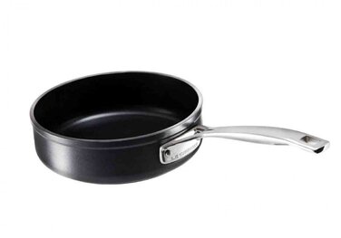 Сотейник з антипригарним покриттям 24 см Le Creuset