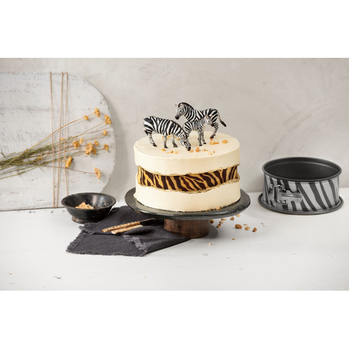 Форма для випічки роз'ємна 18 см Mini Zebrafrica Go Wild Kaiser